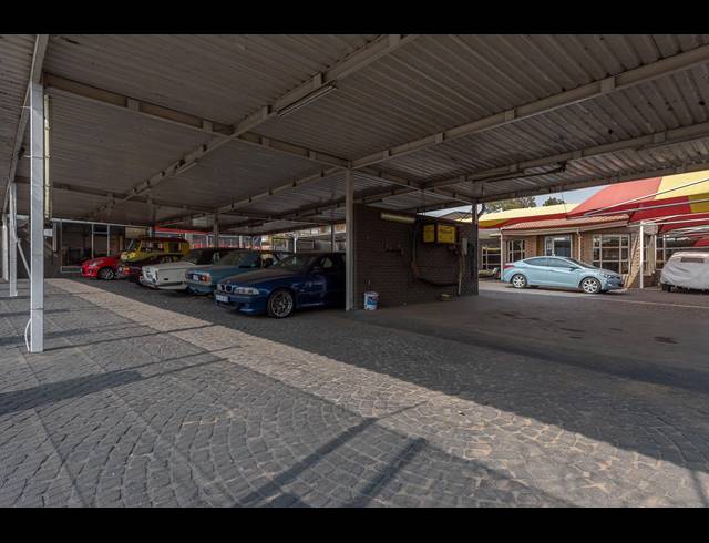 990M² RETAIL FOR SALE IN TURFFONTEIN